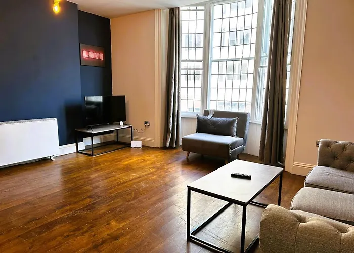 Flash Sale Central Hove 1 Bedroom Flat Bn33Don02