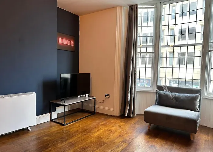 Flash Sale Central Hove 1 Bedroom Flat Bn33Don02