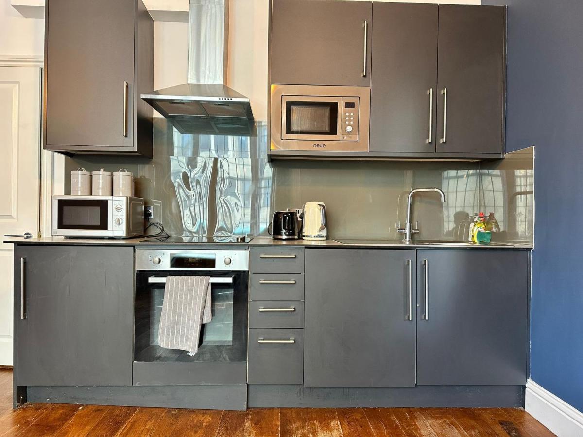 Flash Sale 1 Bedroom Flat Bn33don02